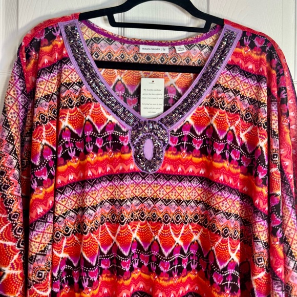 NWT. Susan Graver poncho style Top size 3X. Poncho Purple, red, orange colors. - Picture 2 of 12